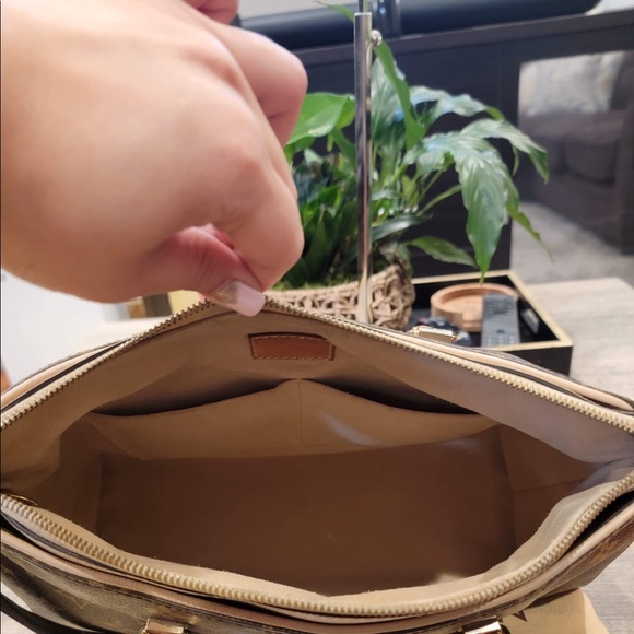 Louis Vuitton Pallace MM - Picture 4 of 10